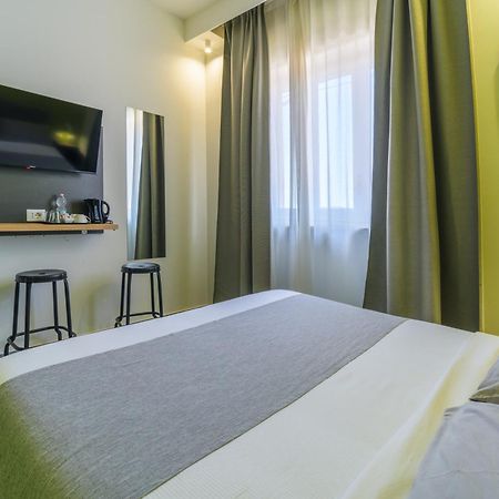 Room 65 คาตาเนีย ภายนอก รูปภาพ