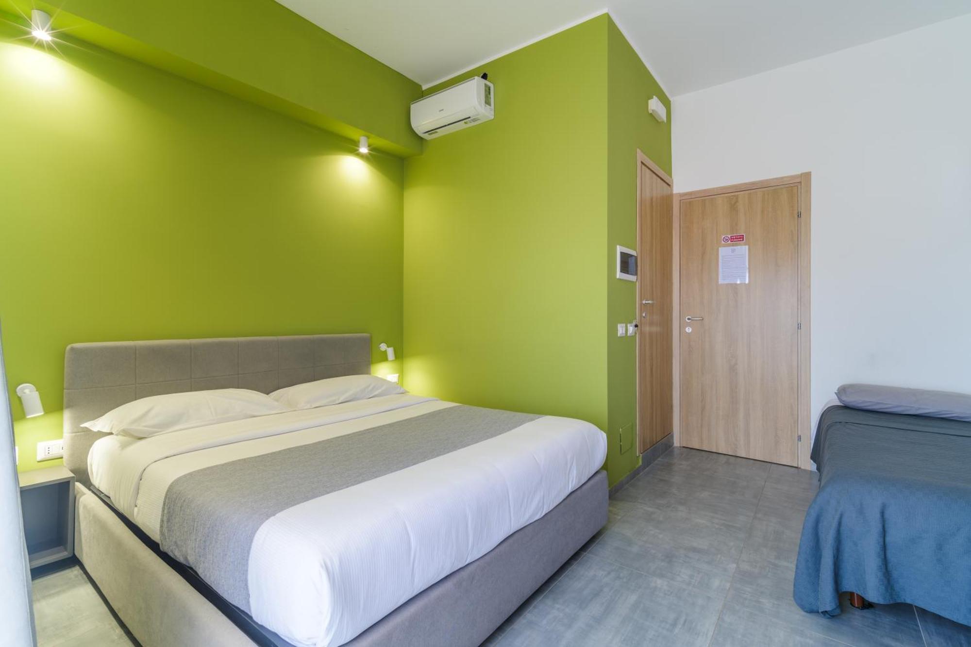 Room 65 คาตาเนีย ภายนอก รูปภาพ
