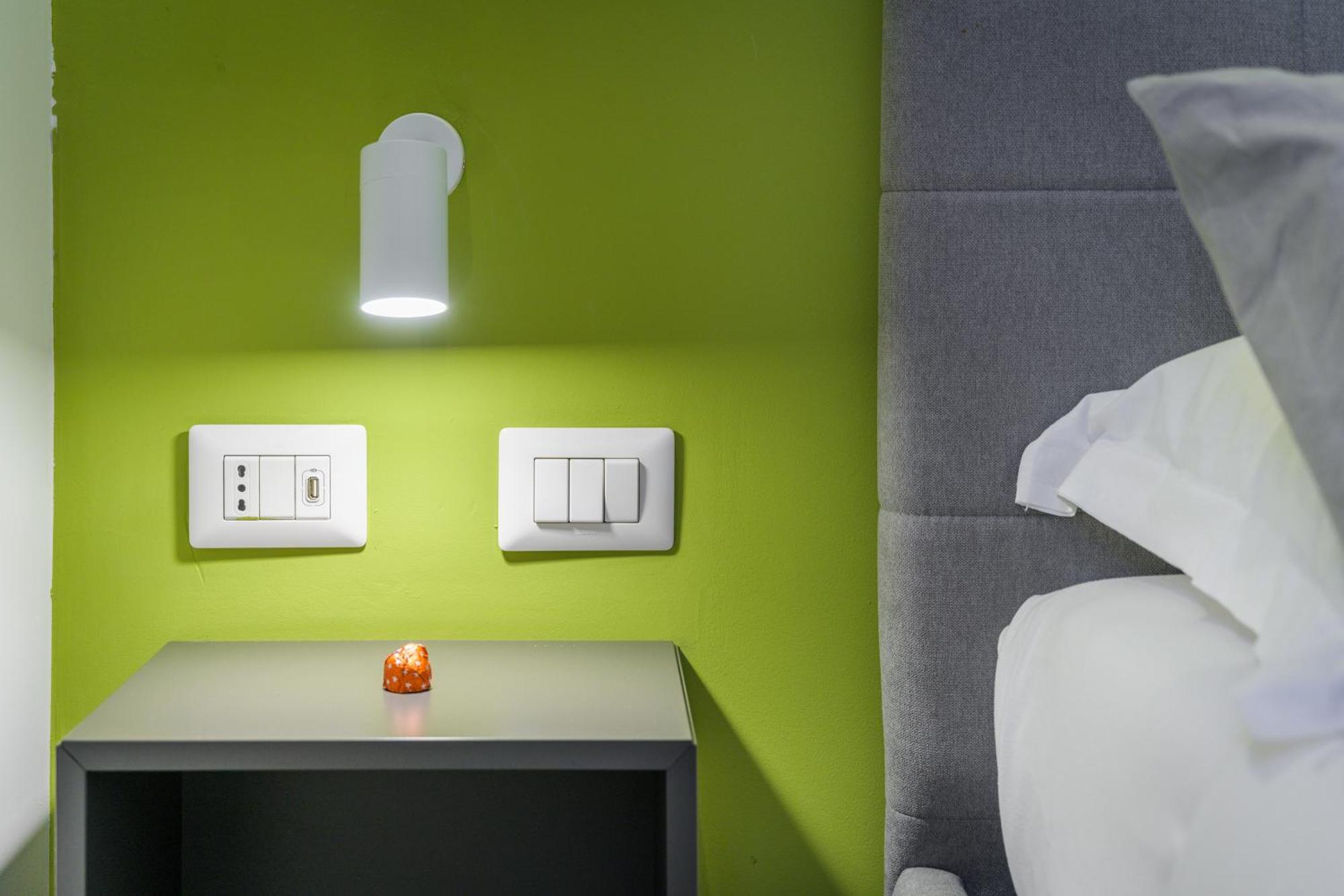 Room 65 คาตาเนีย ภายนอก รูปภาพ